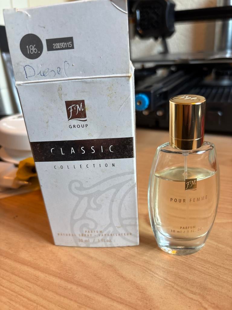 FM Group Classic Collection Parfum Pour Femme (Diesel), Ophalen of Verzenden, Gebruikt