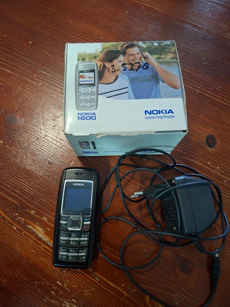 Nokia 1600, Telecommunicatie, Mobiele telefoons | Nokia, Gebruikt, Zwart, Fysiek toetsenbord, Ophalen of Verzenden