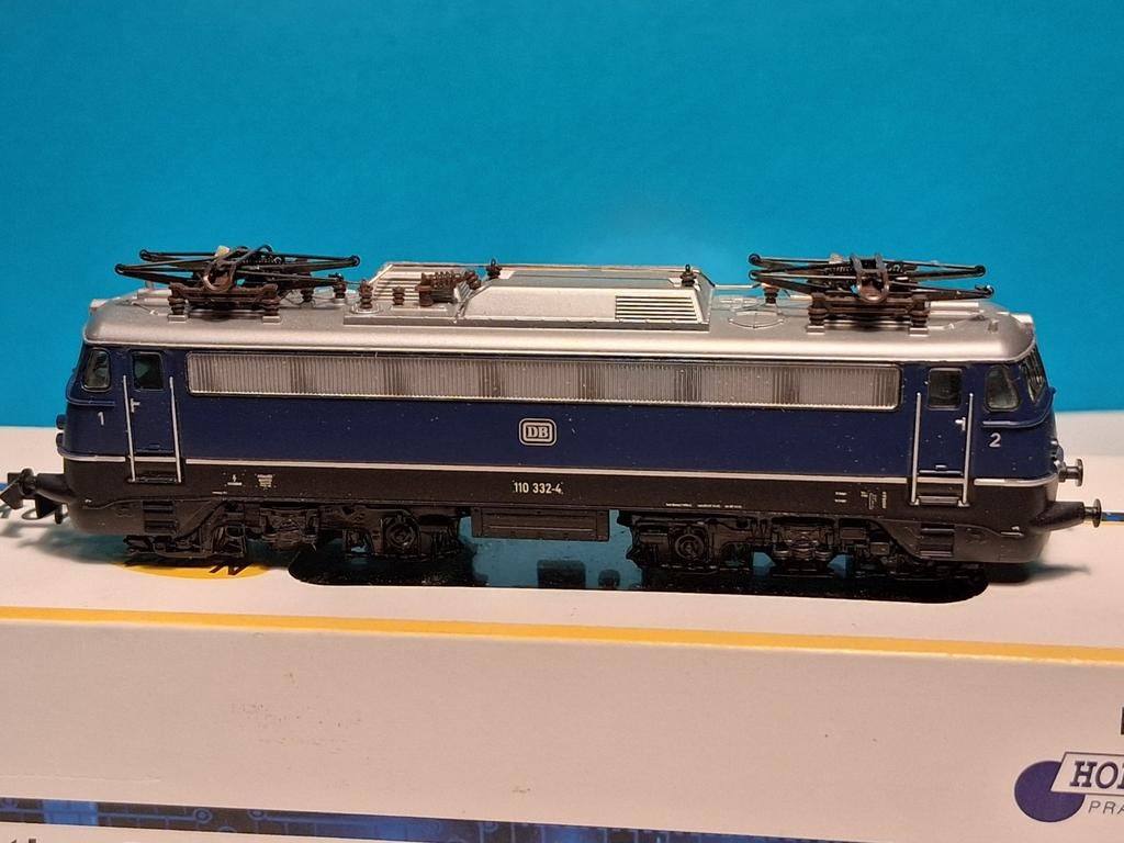 Electrische loc BR 110 N-spoor, Hobby en Vrije tijd, Modeltreinen | N-Spoor, Overige merken, Gebruikt, Ophalen of Verzenden, Analoog