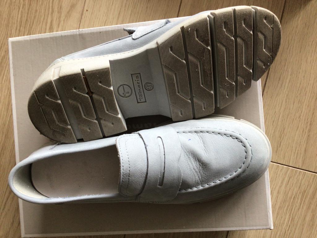 Schoenen blauw tamaris maat 37 vallen als 38, Tamaris, Blauw, Ophalen of Verzenden, Sneakers of Gympen