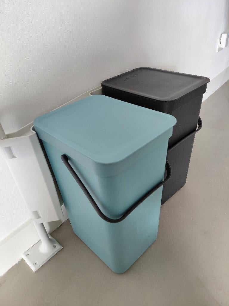 Prullenbak Brabantia Sort & Go, Huis en Inrichting, Woonaccessoires | Prullenbakken, Ophalen, Kunststof, Zo goed als nieuw, Minder dan 50 cm