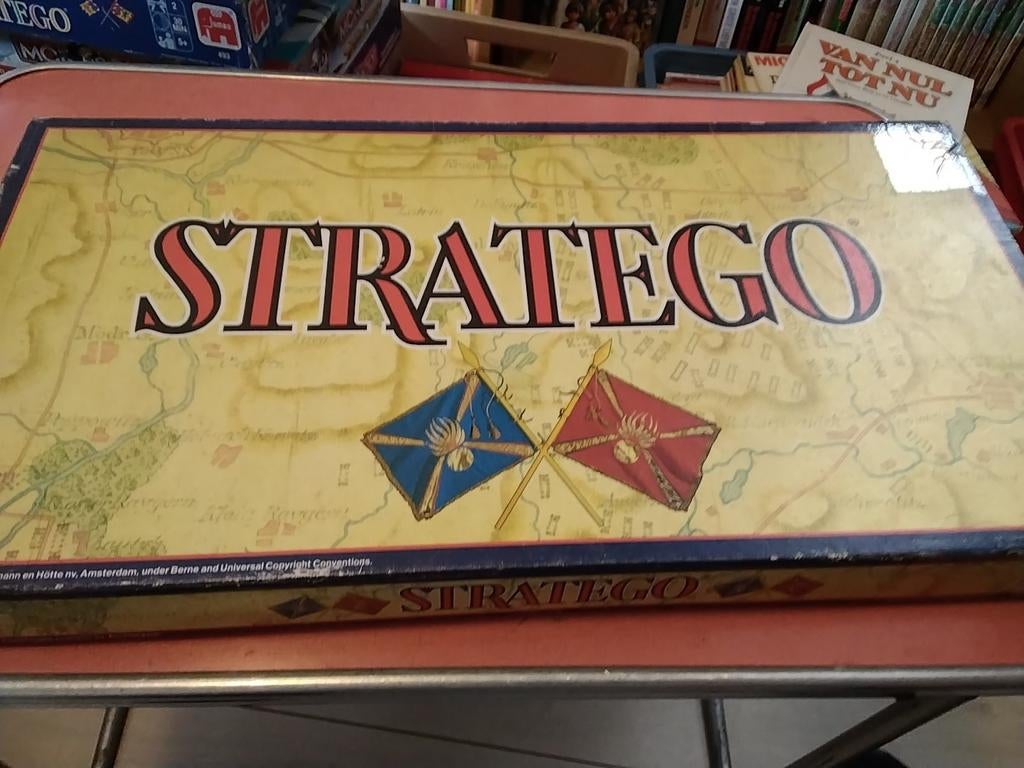 Stratego compleet nu € 7.50, Hobby en Vrije tijd, Gezelschapsspellen | Bordspellen, Drie of vier spelers, Ophalen of Verzenden