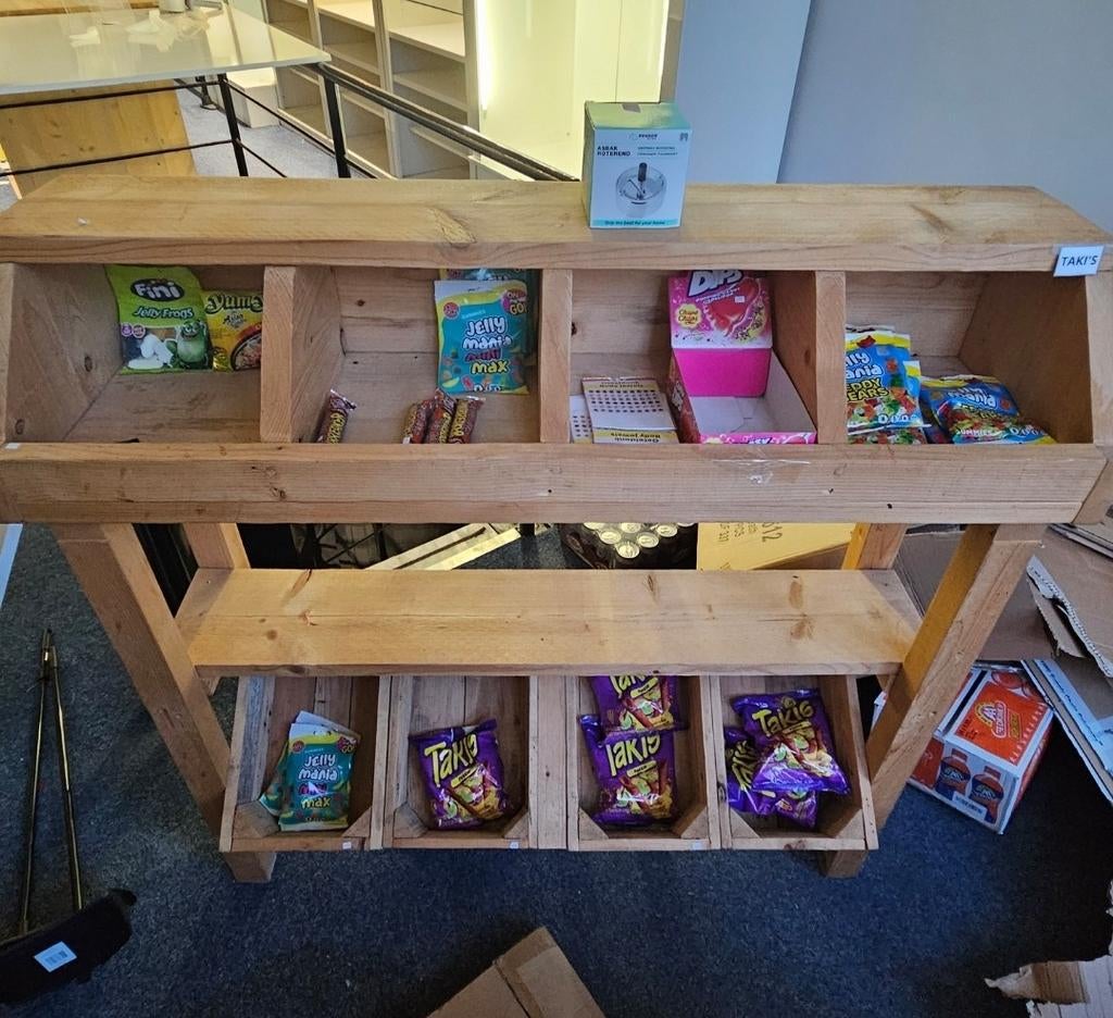 Houten kast, Ophalen, Gebruikt