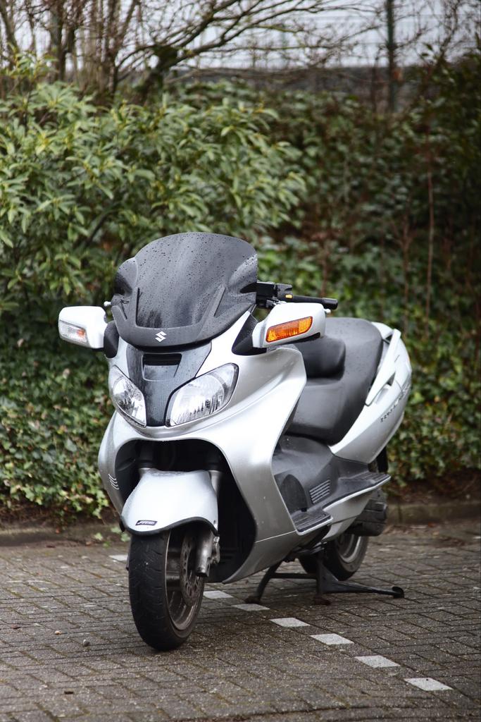 Suzuki Burgman 650 2004, Motoren, Motoren | Suzuki, Motorrijbewijs A, Gebruikt, Particulier, Meer dan 35 kW