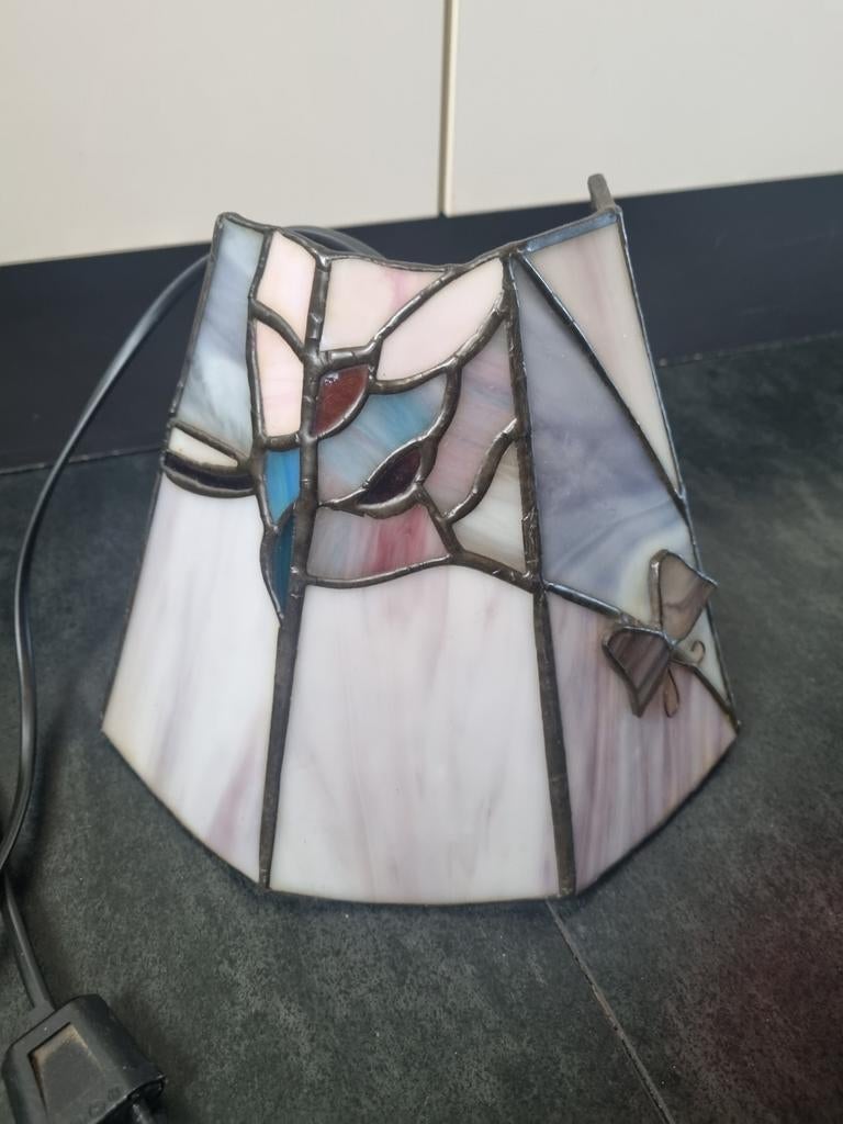Tiffany stijl lampenkap met vlinder decoratie, Ophalen of Verzenden