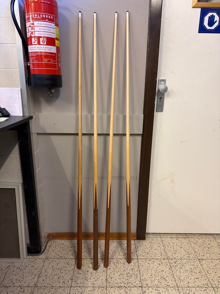 Biljart keu - nog in goede staat, Ophalen, Gebruikt, Keu of Ballen, Info@kringloop@debilt.nl