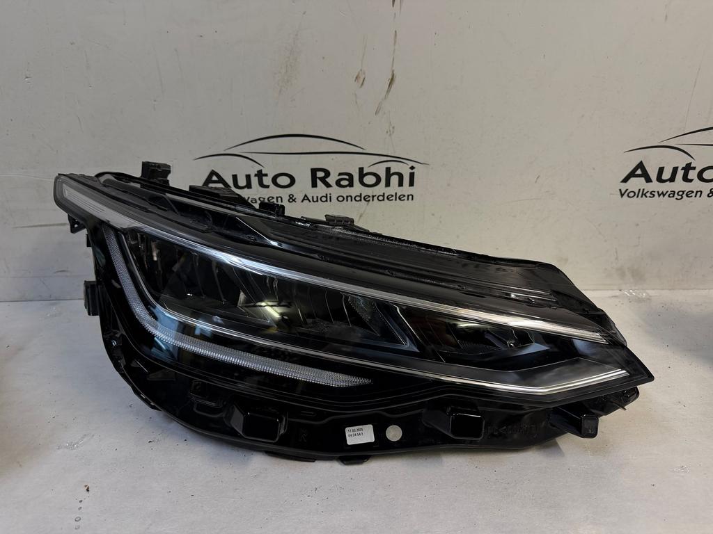 Golf 8 facelift  Koplamp Rechts 5H1941006A orgineel, Auto-onderdelen, Verlichting, Gebruikt, Ophalen of Verzenden