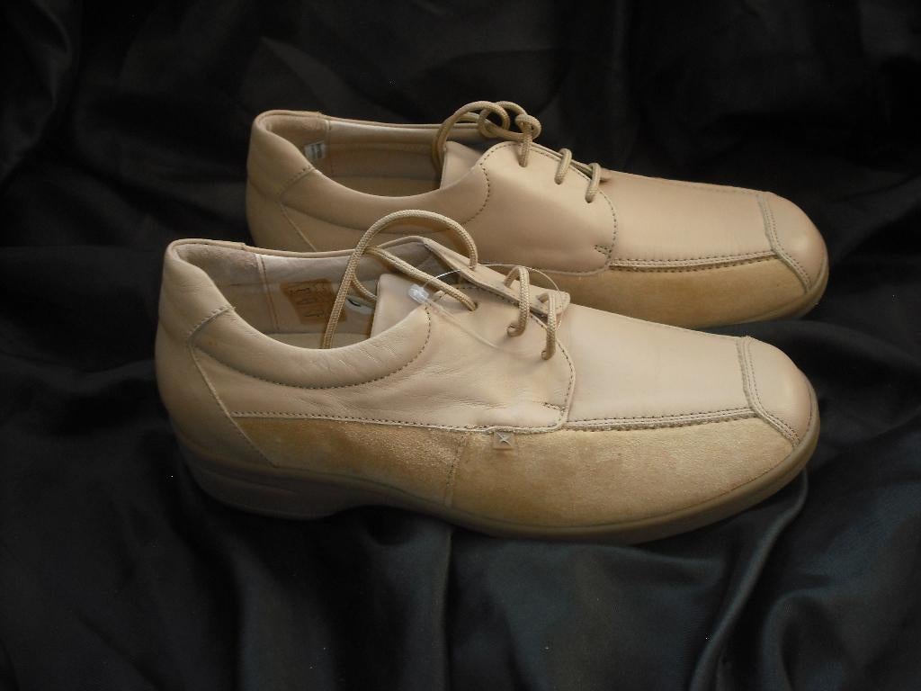 dames- veterschoenen maat 38 merk : Xsensible, Xsensible, Beige, Ophalen of Verzenden, Sneakers of Gympen