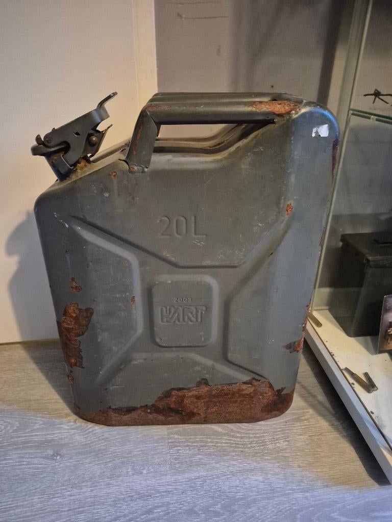 Leger spullen brandstof tank, Verzamelen, Militaria | Algemeen, Ophalen of Verzenden, Landmacht, Nederland, Overige typen