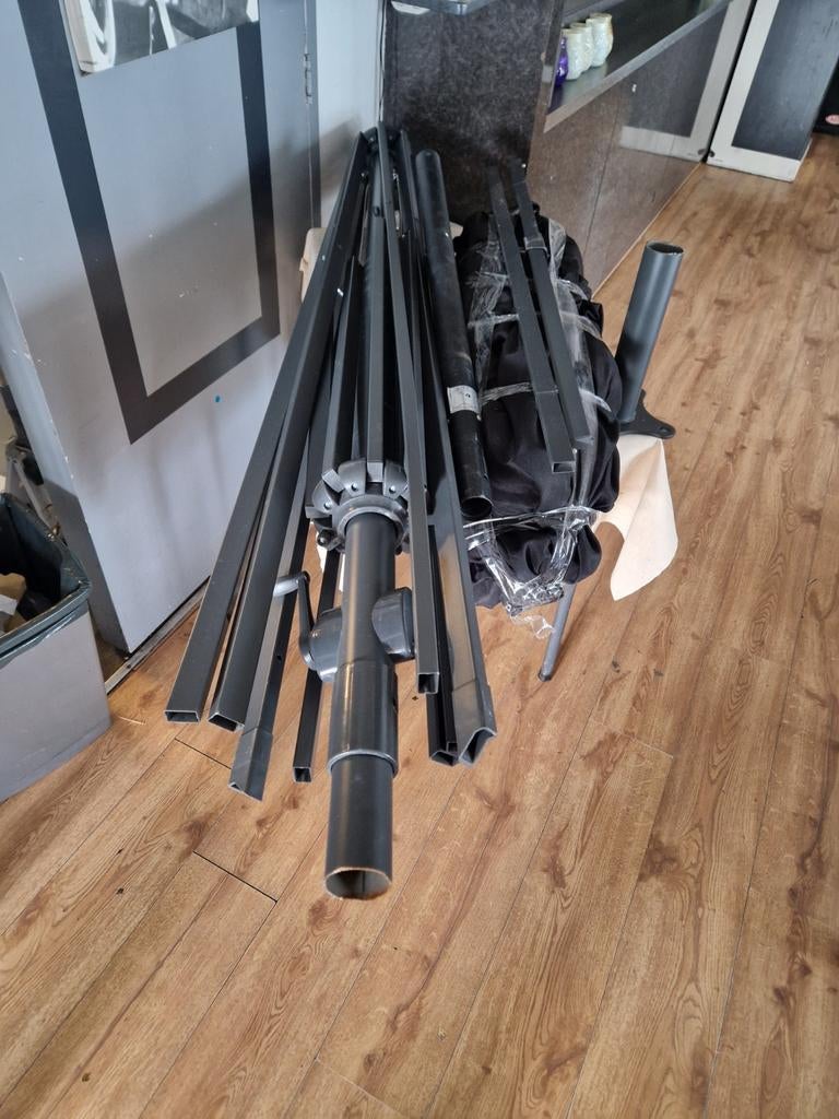 Parasol, Ophalen of Verzenden, Zo goed als nieuw