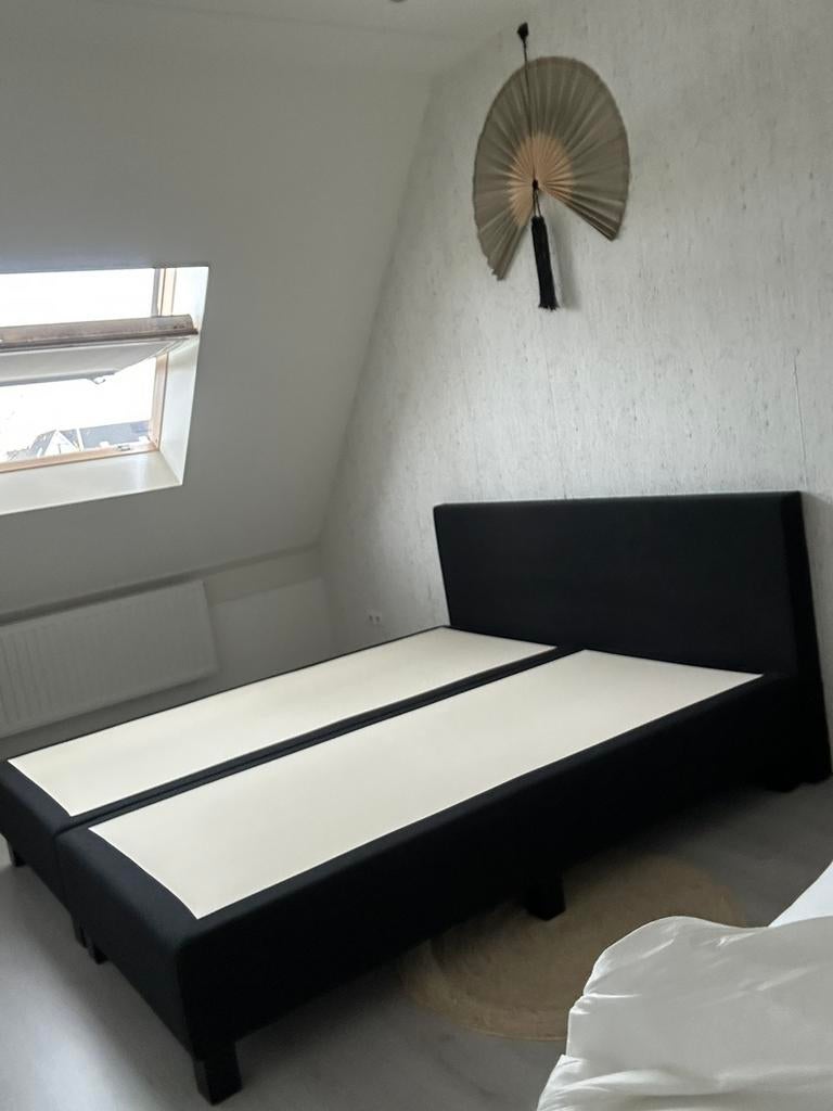 Boxspring, Ophalen, Gebruikt, Zwart, Tweepersoons