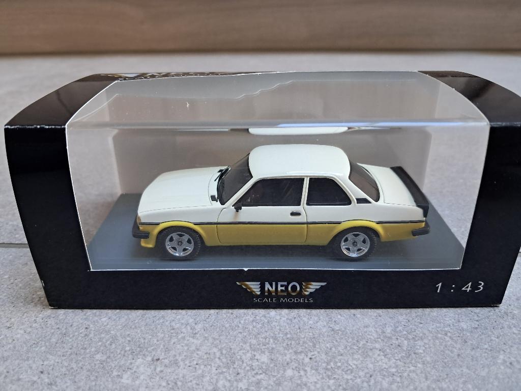 Miniatuur Opel Ascona B i2000 1:43, Hobby en Vrije tijd, Modelauto's | 1:43, Ophalen of Verzenden, Zo goed als nieuw, Auto, Overige merken