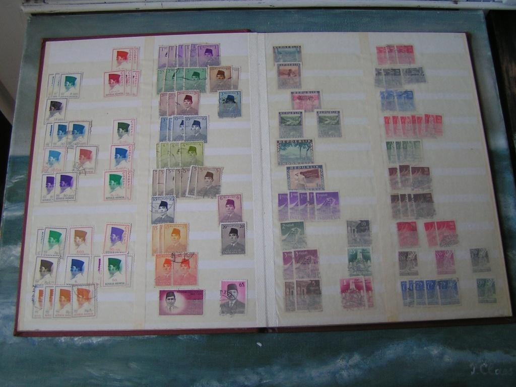 postzegels Indonesie, Suriname, Singapore, Nederland WW 1228, Verzenden, Buitenland