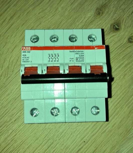 ABB Hoofschakelaar 40A, Ophalen of Verzenden, Zo goed als nieuw
