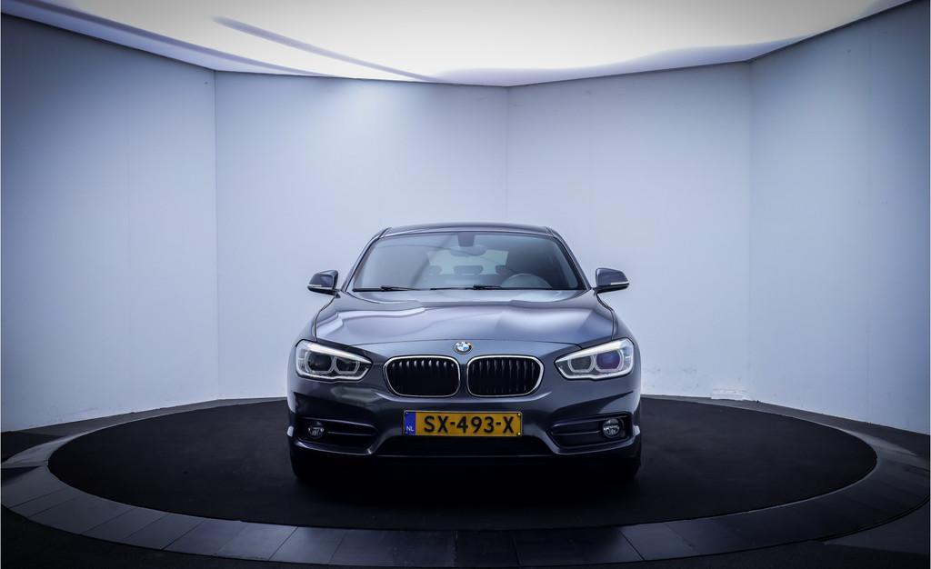 BMW 1-serie 118iA Corporate Executive FULL LED | NAVI | CLIM, Gebruikt, Origineel Nederlands, Bedrijf, 650 kg