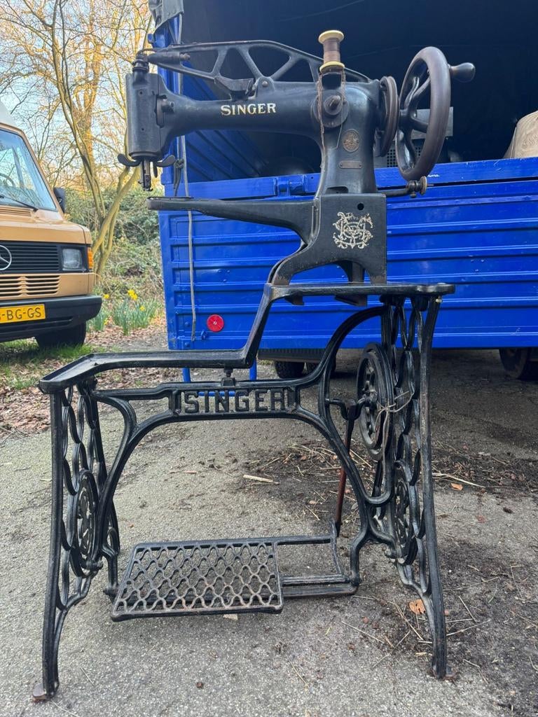 Antieke Singer naaimachine van schoenmaker, Ophalen of Verzenden