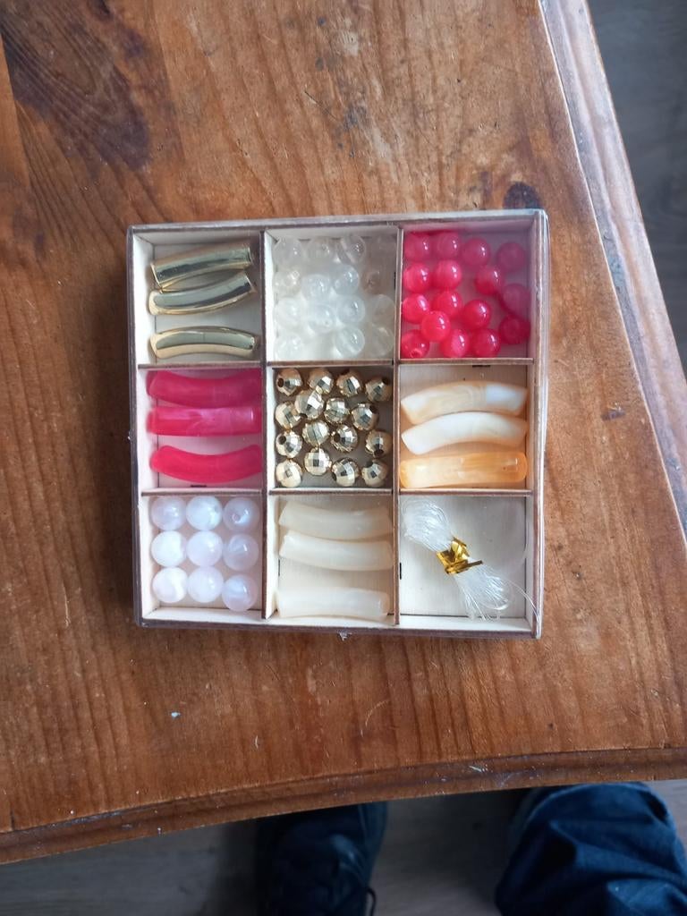 Kraaltjes, Hobby en Vrije tijd, Kralen en Sieraden maken, Ophalen of Verzenden, Kraal