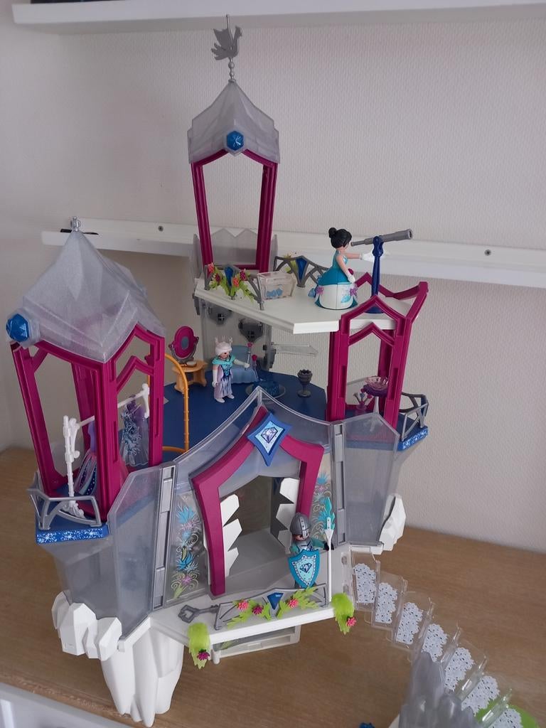 Playmobil groot kristalpaleis setnr 9469, Ophalen of Verzenden, Zo goed als nieuw, Complete set