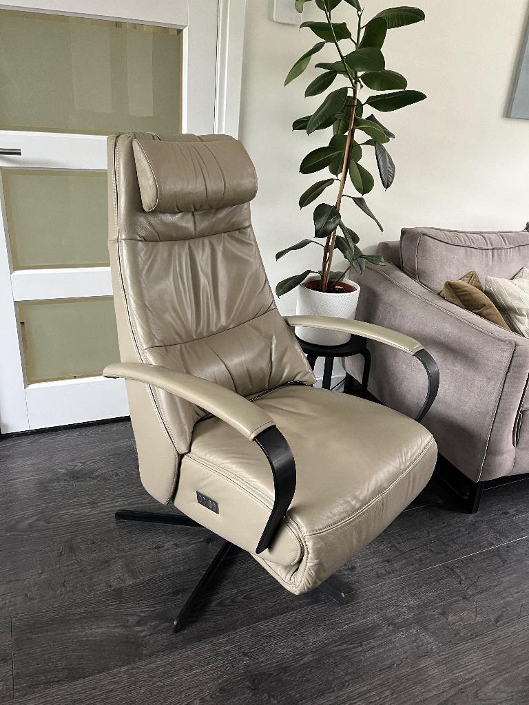 Prominent Elektrische Relaxfauteuil E100 Humberto Taupe L XL, Huis en Inrichting, Fauteuils, Minder dan 50 cm, Minder dan 75 cm