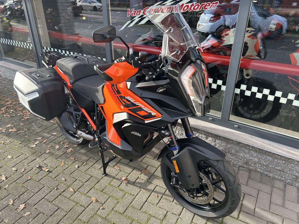 KTM 1290 SUPER ADVENTURE S 2025 - foto 2