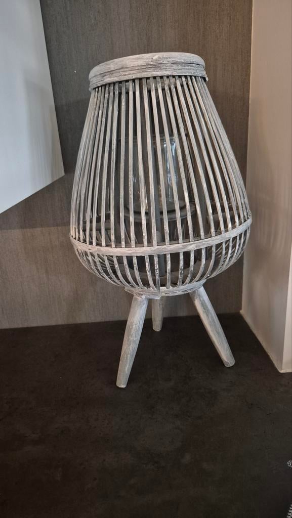 Grijs kleurige windlicht, Huis en Inrichting, Woonaccessoires | Kandelaars en Kaarsen, Ophalen of Verzenden