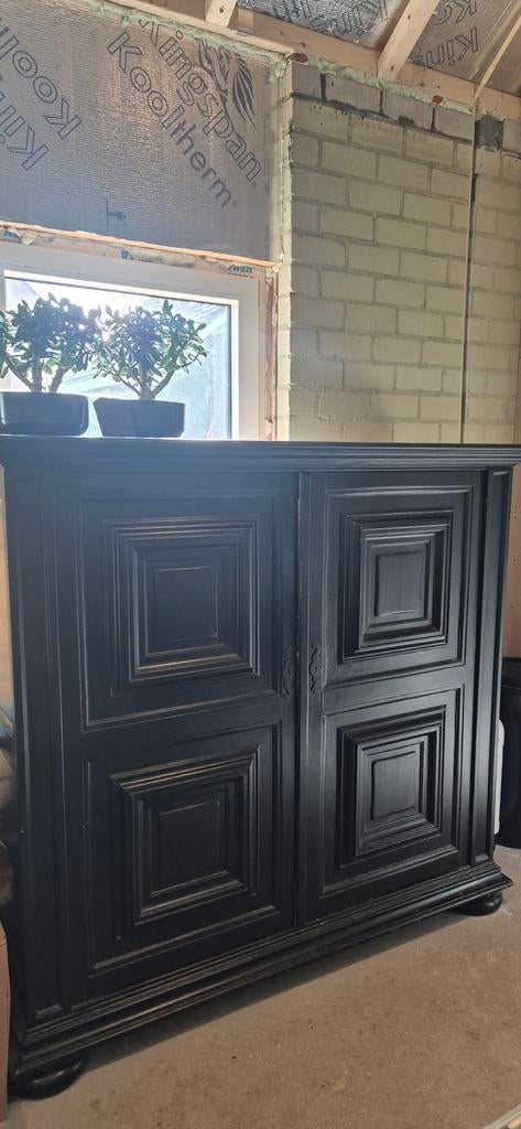 Grote kast buffetkast, Gebruikt, 100 tot 150 cm, 200 cm of meer, Ophalen of Verzenden