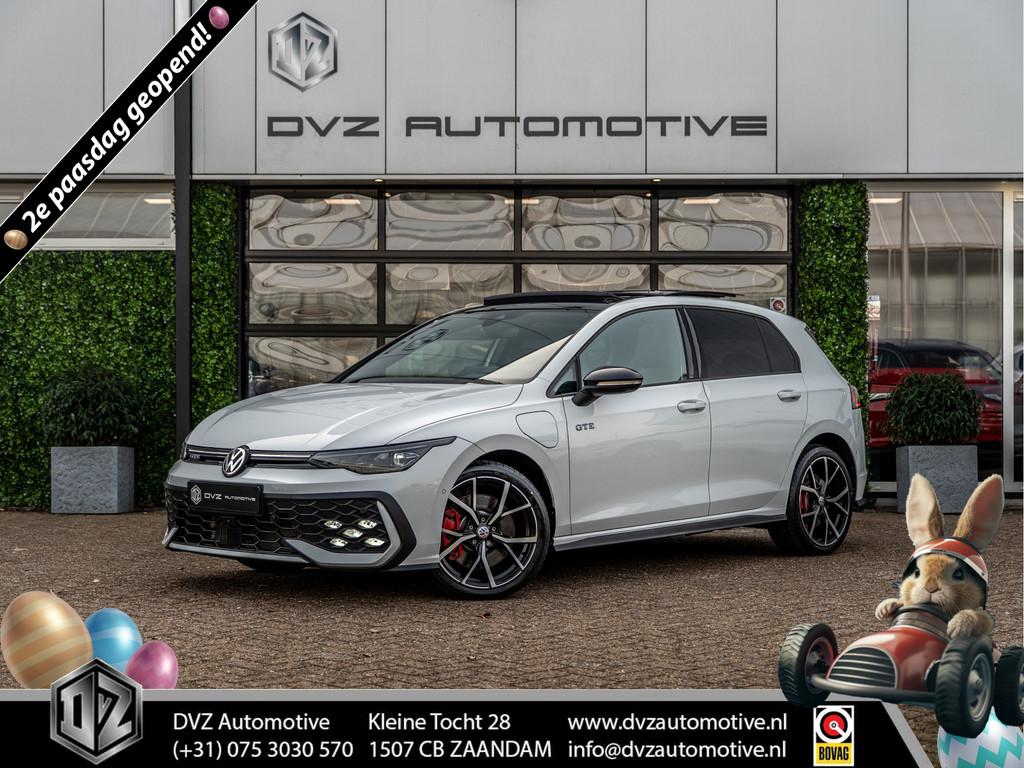 Volkswagen Golf 1.5 eHybrid GTE | Pano | HUD | Surrond View, 77 km/l, Zwart, 4 cilinders, Met garantie (alle)