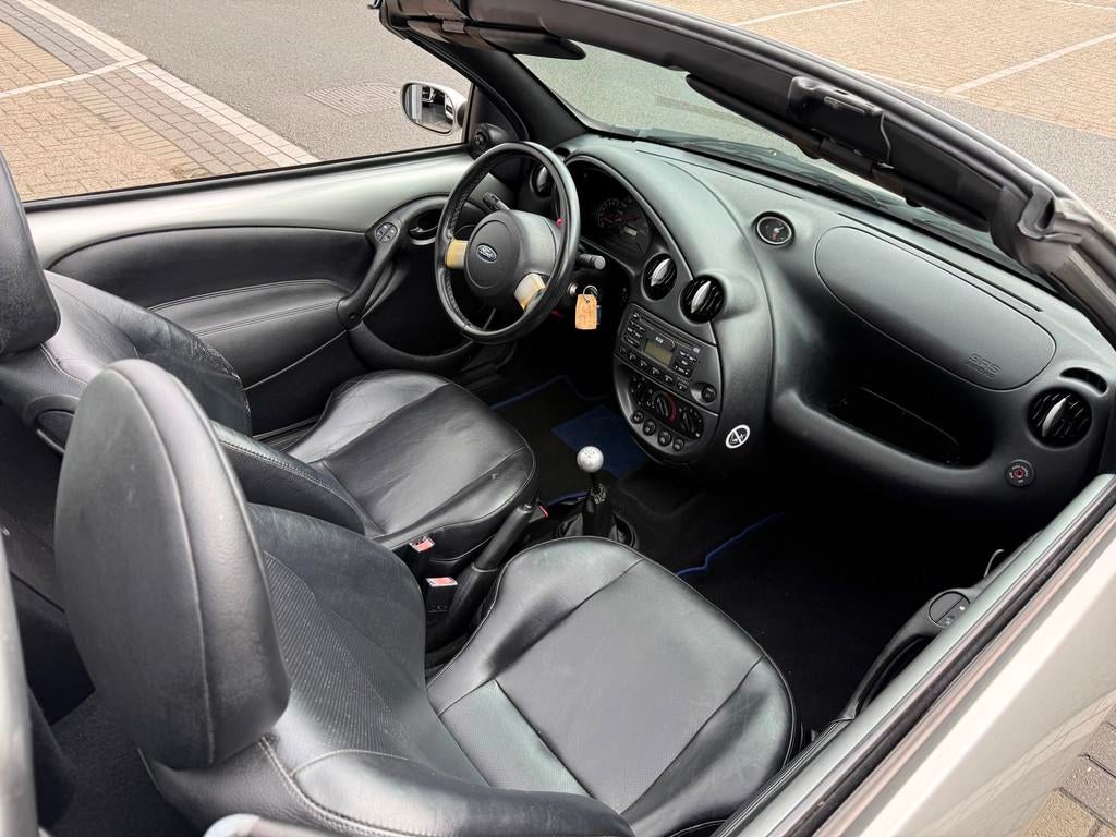 Ford Streetka 1.6 Futura Cabriolet LMV16/AIRCO/LEER/APK-2027, Leder, Bedrijf, Handgeschakeld, 2 stoelen