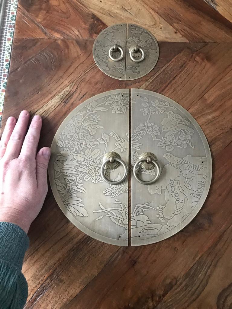 Chinees beslag chinese bruidskast met vlinders vogels bloem, Huis en Inrichting, Woonaccessoires | Overige, Verburgt Vintage, Nieuw