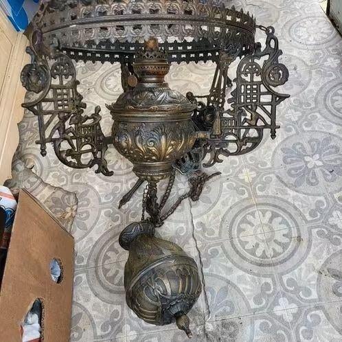 Koperen hang olie lamp, 2 verschillende, Antiek en Kunst, Antiek | Lampen, Ophalen of Verzenden