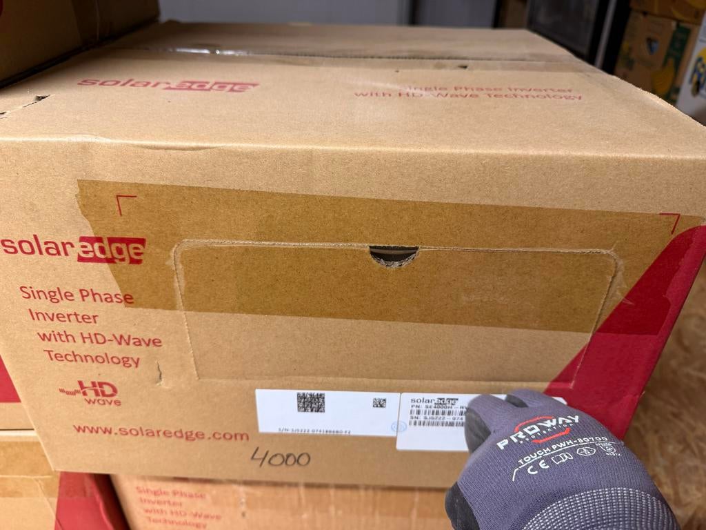 Nieuwe SolarEdge 1-fase omvormers (HD Wave), Doe-het-zelf en Verbouw, Zonnepanelen en Toebehoren, Nieuw, Overige typen, 200 wattpiek of meer