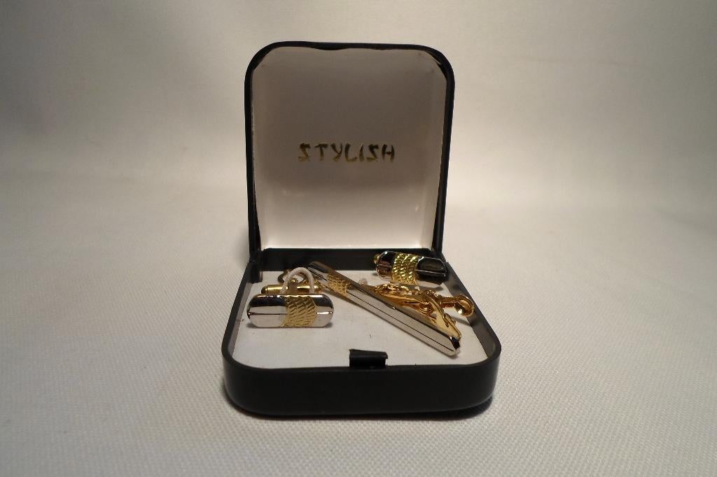 Stylish Manchet Knopen Dasspeld Set, Sieraden, Tassen en Uiterlijk, Manchetknopen, Ophalen of Verzenden, Zo goed als nieuw, Overige materialen