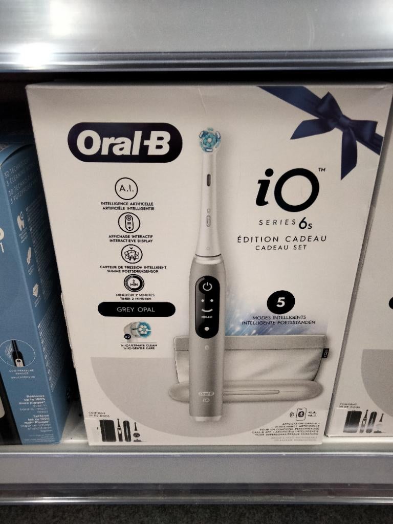 ORAL-B elektrische tandenborstel iO6 grijs, Ophalen of Verzenden, Nieuw, Tandenborstel