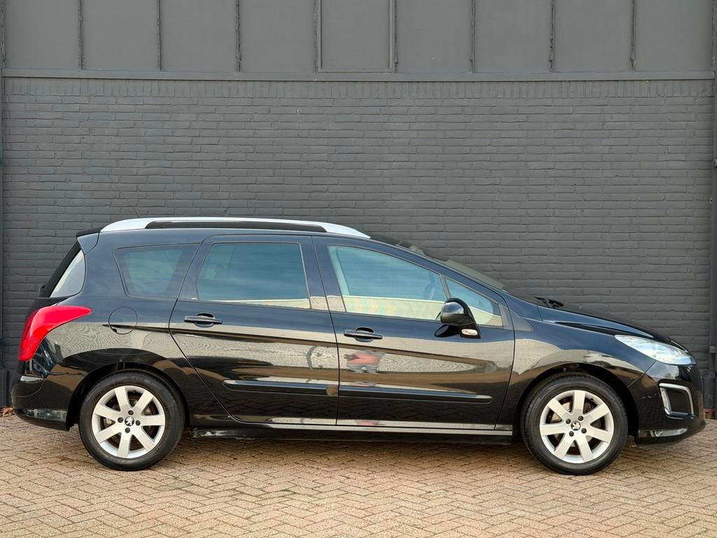 Peugeot 308 SW 1.6 VTi Active CLIMA CRUISE PDC PANO TREKHAAK, Auto's, Voorwielaandrijving, Euro 5, Stof, Gebruikt