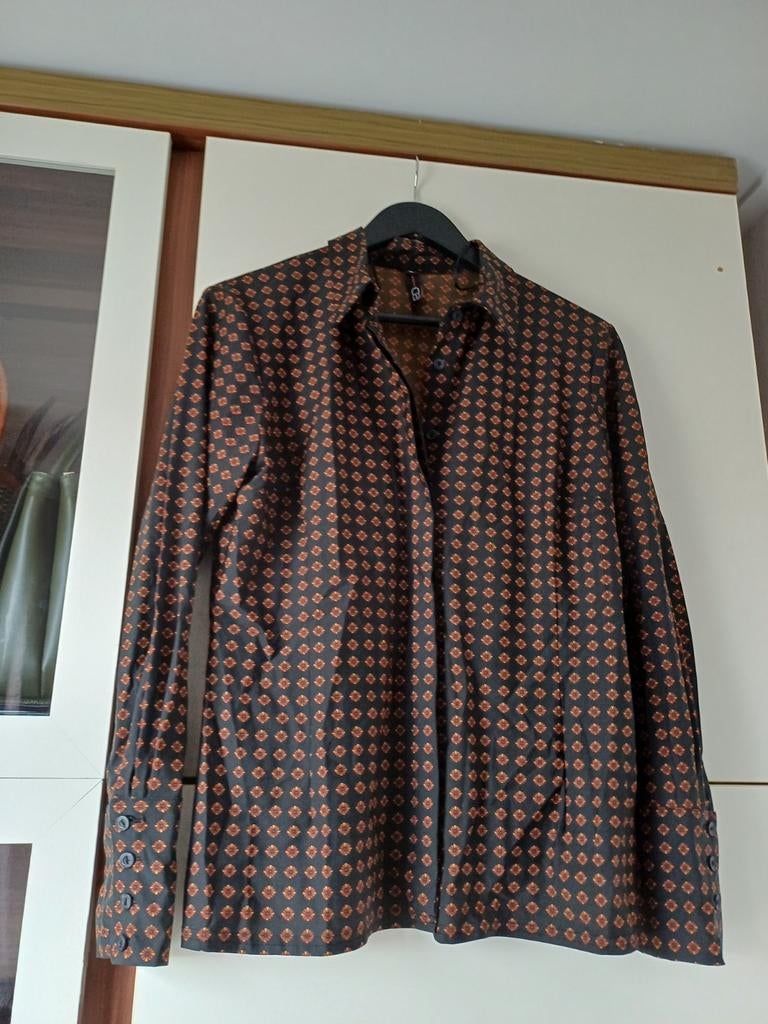BLOUSE MERK NED. NIEUW, Kleding | Dames, Ophalen of Verzenden, Nieuw, Maat 38/40 (M)
