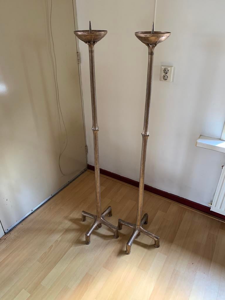 Twee stuks bronzen kandelaars 130 cm hoog, Antiek en Kunst, Antiek | Kandelaars, Ophalen, Koper of Brons