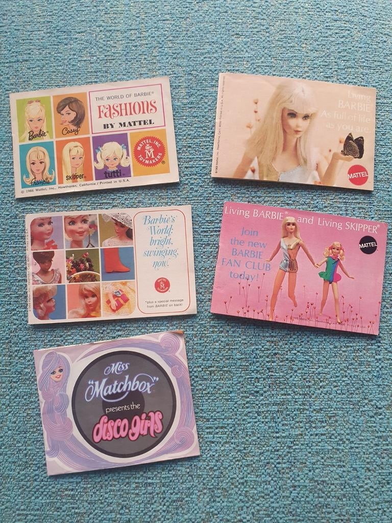Originele vintage Barbie boekjes - Mattel Fashions, Ophalen of Verzenden