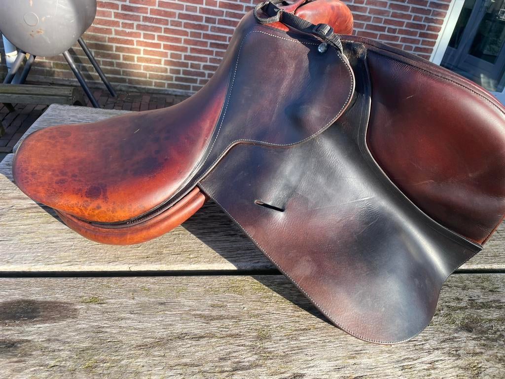 Butet zadel 18 inch, Dieren en Toebehoren, Ophalen of Verzenden, Gebruikt, Springen