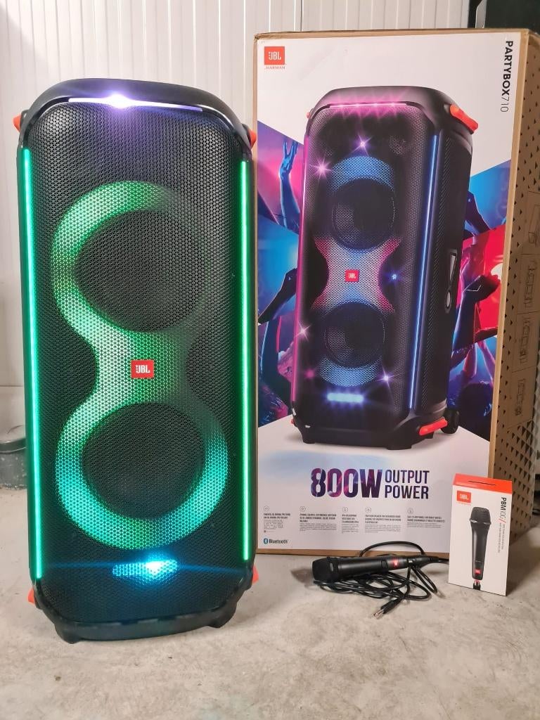 TE HUUR/HUREN: JBL Partybox 710 + Microfoon, Ophalen, Nieuw, Verjaardag