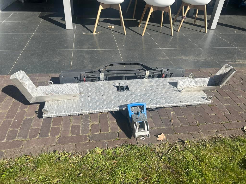 trekhaak drager (motor, fatbike, fiets, bagagebak), Ophalen, Gebruikt, Elektrische fiets, 2 fietsen