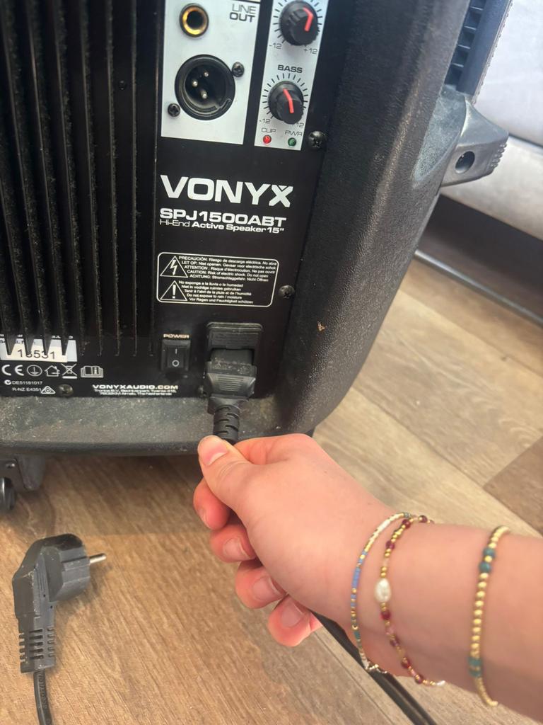 VONYX SPJ1500ABT High-End Actieve Speaker 15 inch, Gebruikt, Overige typen, 120 watt of meer, Ophalen