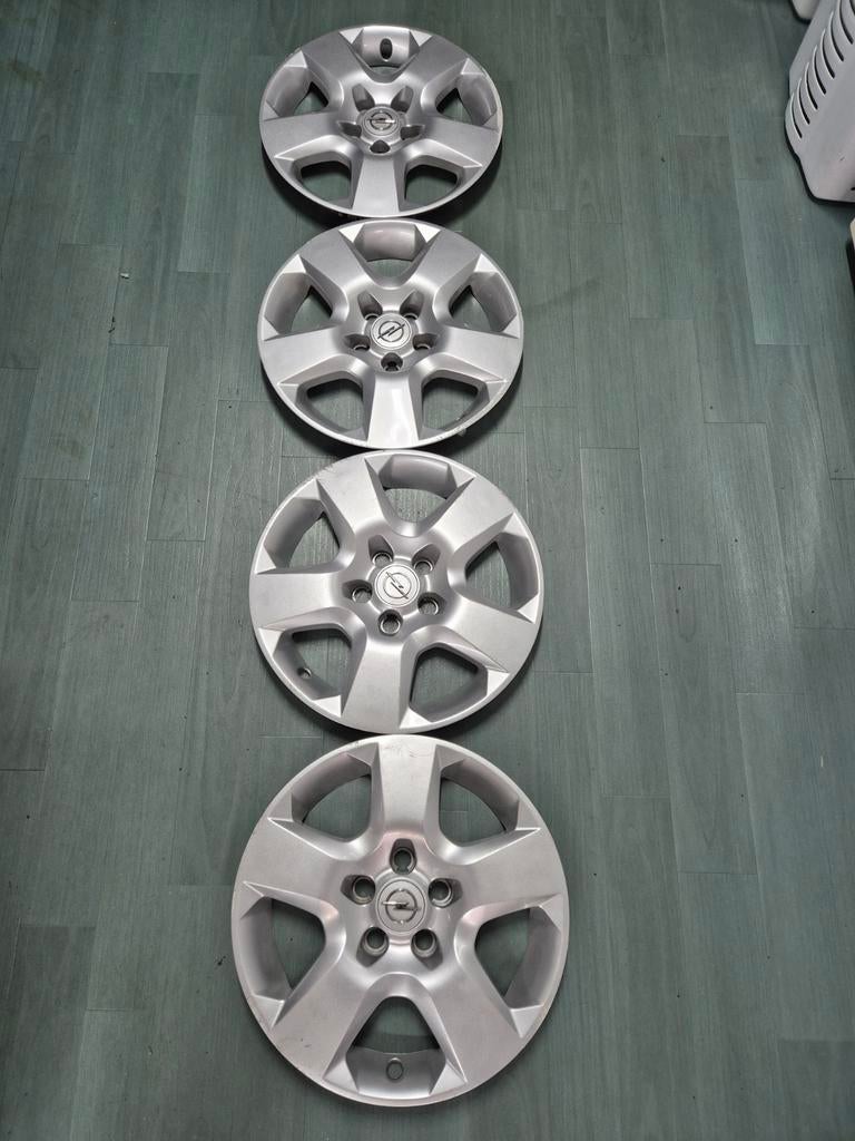 Wieldoppen Opel Astra 16 inch, Auto diversen, Wieldoppen, Ophalen of Verzenden