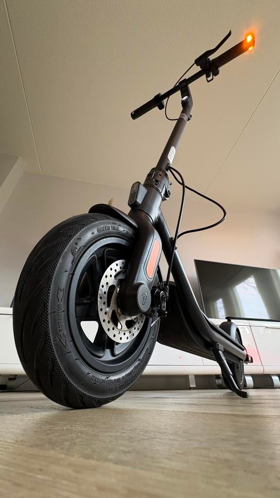 Segway Ninebot F2 in nette staat, Ophalen, Gebruikt