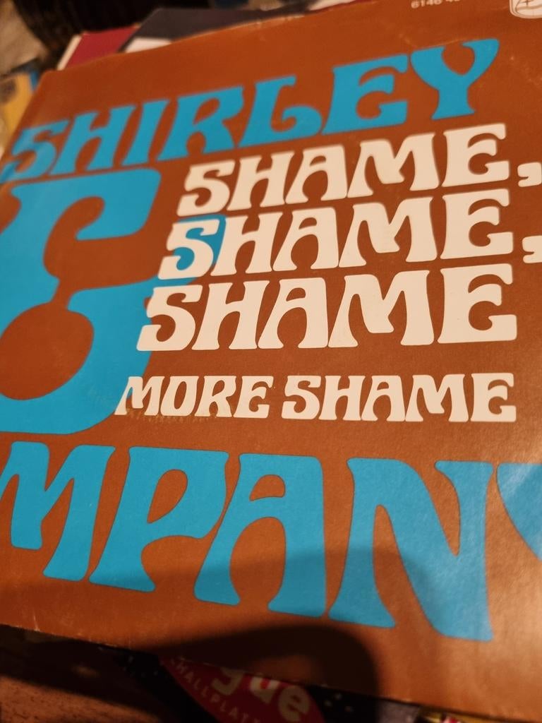 Shirley & Company - Shame, Shame, Shame (Single), Ophalen of Verzenden, Zo goed als nieuw, Pop