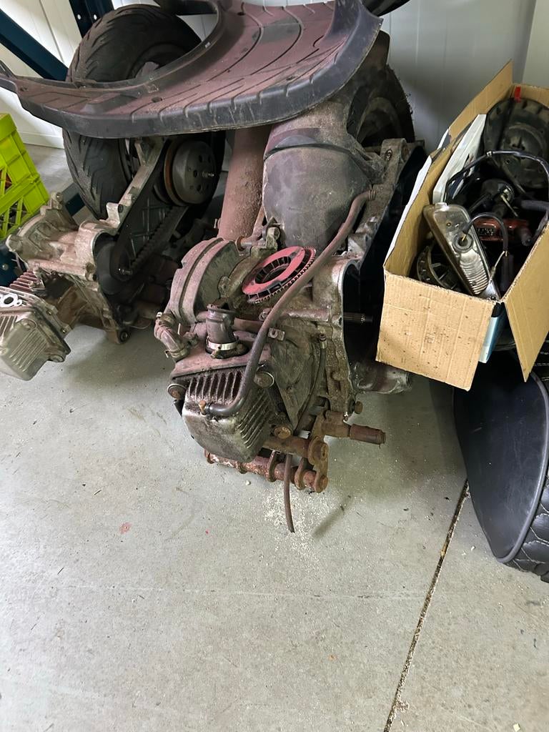 Vespa/Zip onderdelen: frames, blokken en meer, Ophalen of Verzenden, Gebruikt, Blok, Vespa