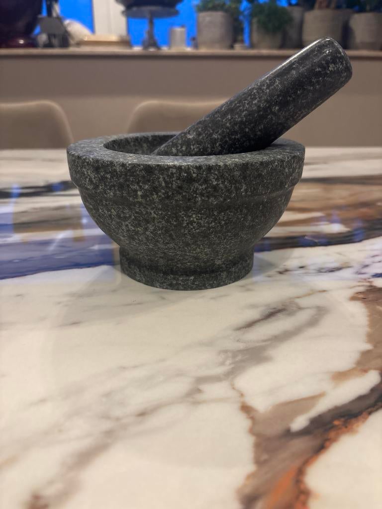 Granieten vijzel met stamper, Ophalen of Verzenden, Zo goed als nieuw