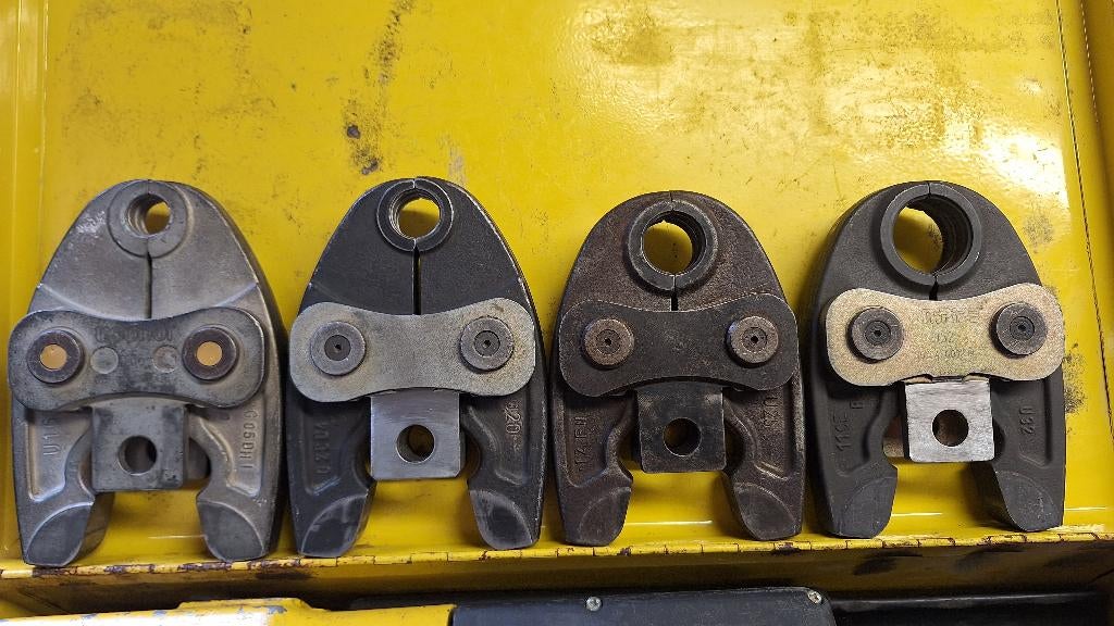 Rems akku-press accu perstang met uponor bekken., ., Ophalen of Verzenden, Zo goed als nieuw, .