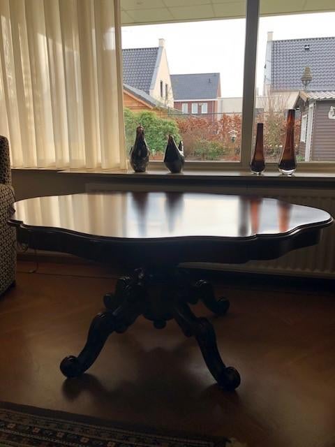 Klassieke (wortel)noten salontafel, Huis en Inrichting, Tafels | Salontafels, Ophalen, Gebruikt, 100 tot 150 cm, 50 tot 100 cm