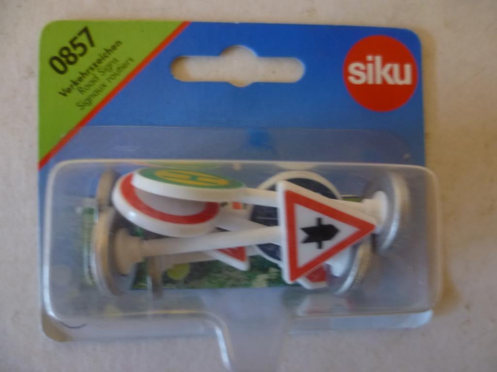 Siku 0857 Verkeers Borden nieuw in blister modelauto., Ophalen of Verzenden, Nieuw, Overige typen