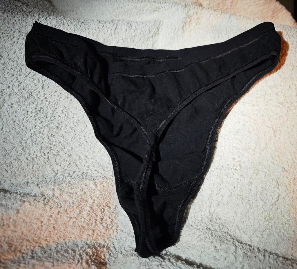 Zwarte string HEMA 44/46 katoen ZGAN, Ophalen of Verzenden, Zwart, String